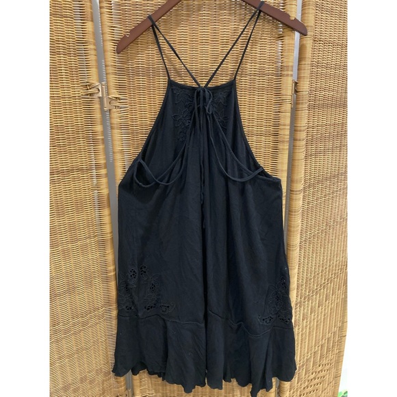 ❤️SOLD❤️Free People Womens Large Black Flowy Embroidered Cut Out Tie Back Dress - Picture 2 of 8